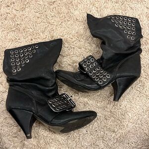 Naughty monkey buckle boots